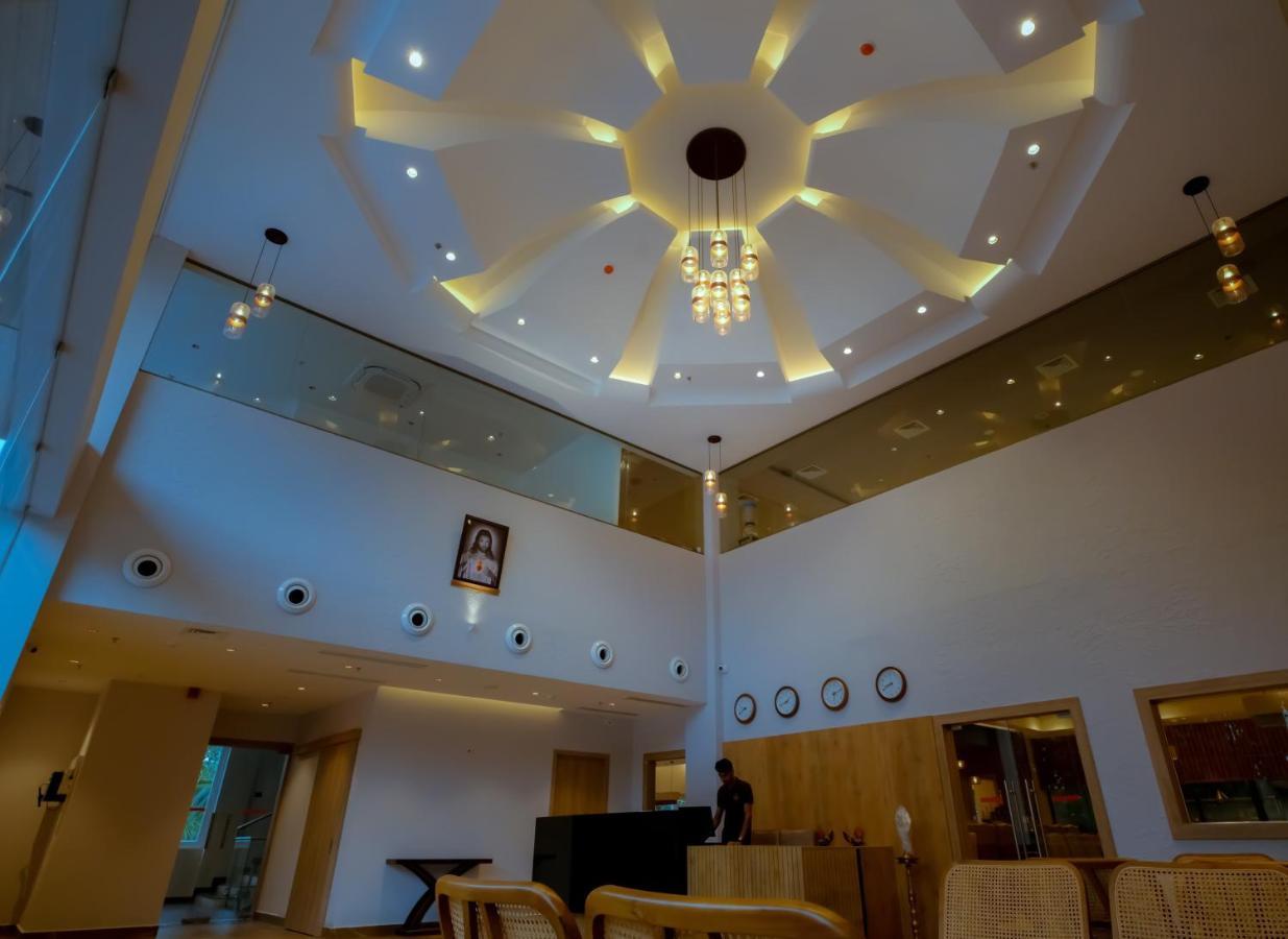 Hotel Beeza Clubhouse Kottayam Exterior foto